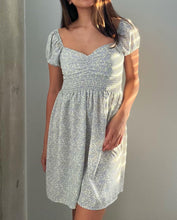 Load image into Gallery viewer, Chloé Dress
